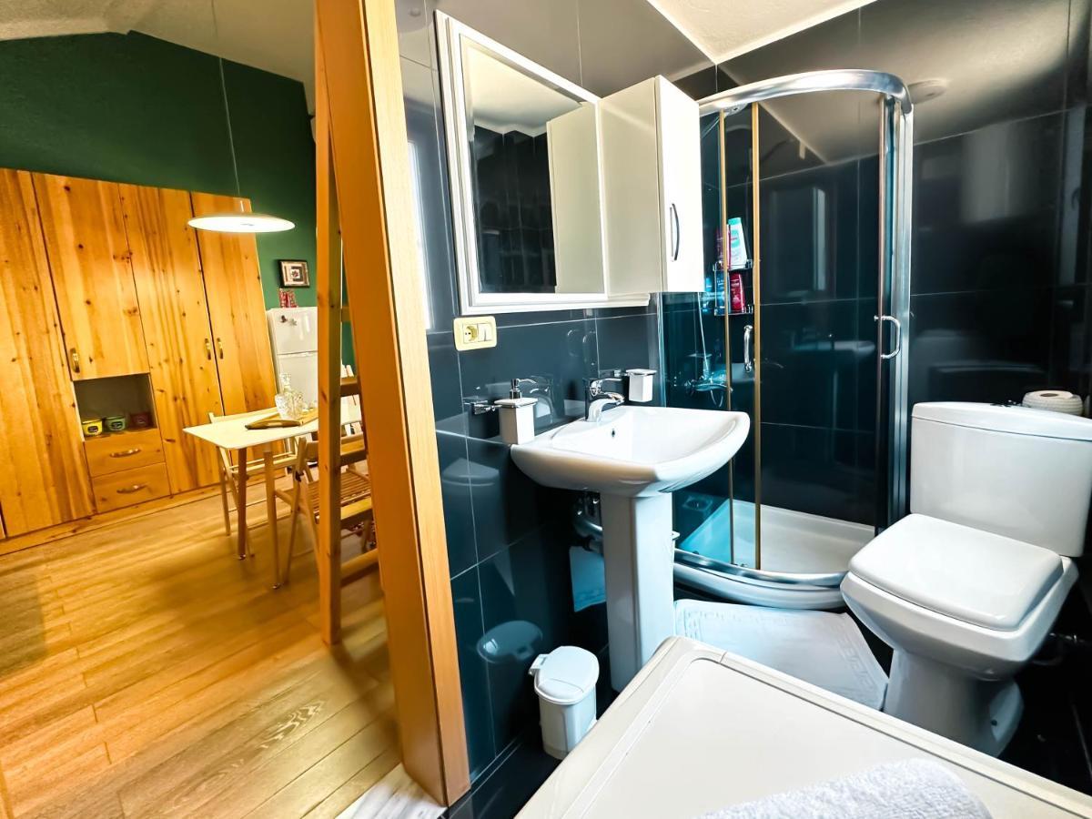 Cozy Elegance Above Korca公寓 外观 照片